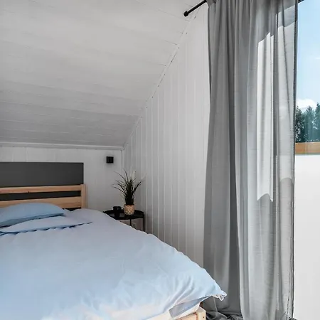 Na Skraju Lasu Lubiatowo (Pomerania)